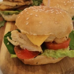 Sandwich de pollo – Catering platos calientes en Mataró | Bocaditos Marlene