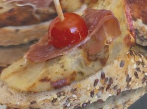 Montadito de tortilla – Catering canapés y montaditos en Mataró | Bocaditos Marlene